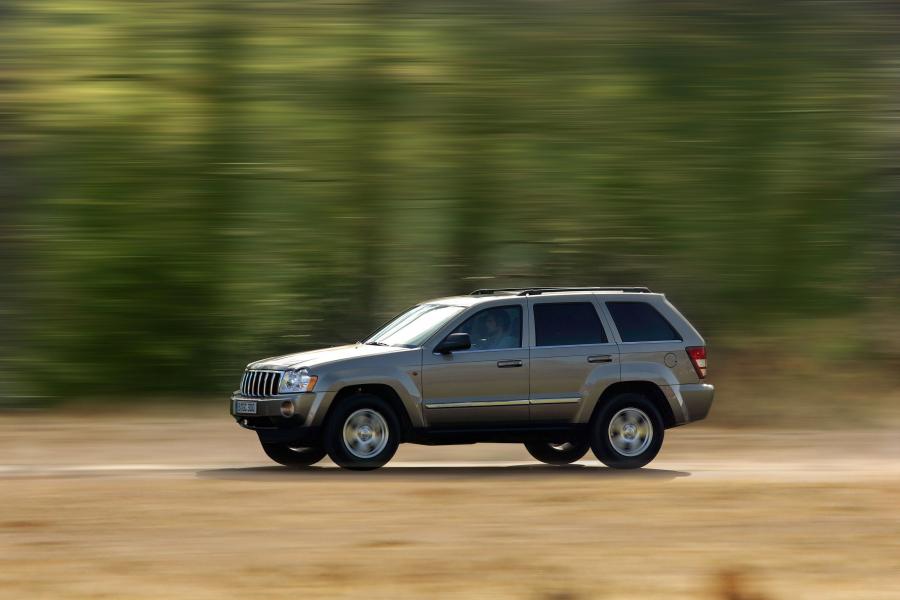  Jeep Grand Cherokee 2005 года  (фото 87 из 133)